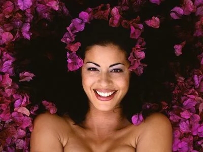 南寧美容學(xué)校：日常美容過程中常用的技巧