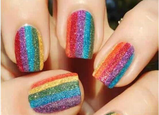 南寧美甲學校：磨砂彩虹美甲教程，將五顏六色存于指上