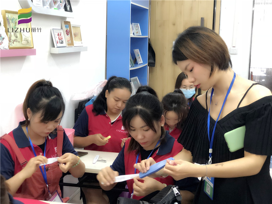 南寧美甲課堂：又到了“磨甲”時光