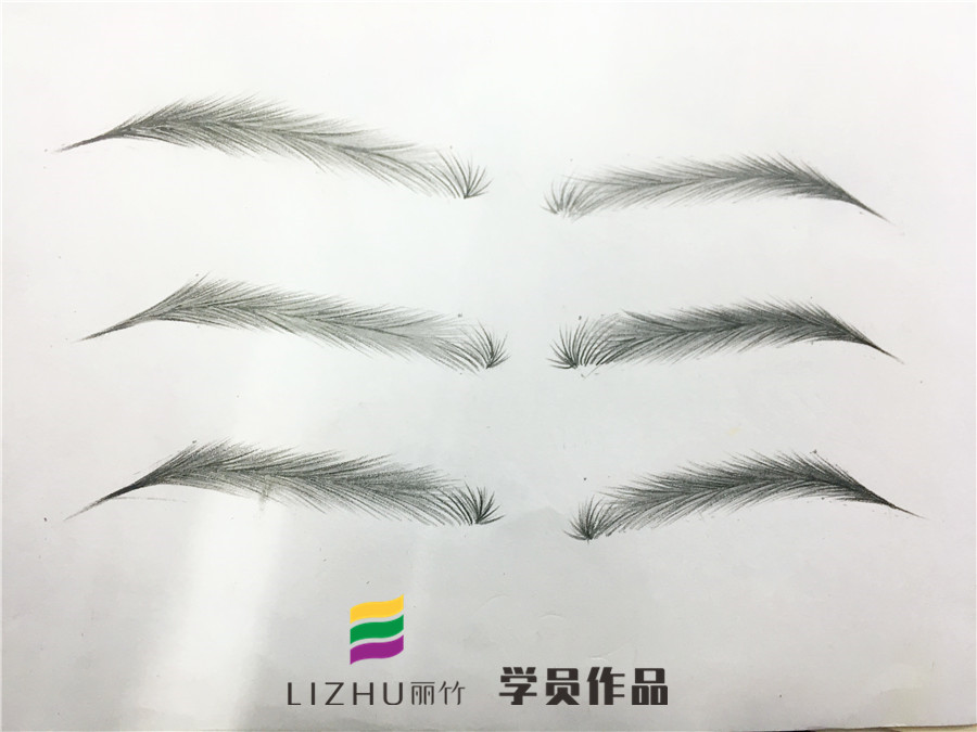 化妝新手如何畫眉？去廣西出名的彩妝培訓(xùn)看看