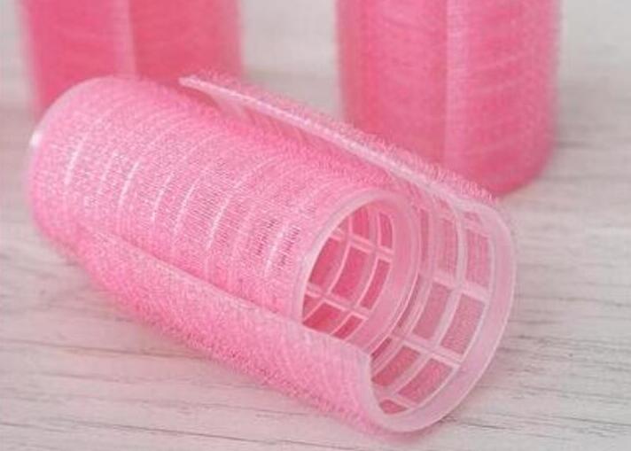 空氣劉海卷發(fā)筒怎么用？南寧正規(guī)美發(fā)學(xué)校教你用