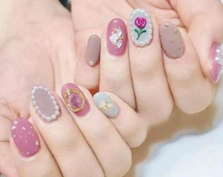 美甲怎么保養(yǎng)更持久？南寧專業(yè)美甲培訓(xùn)告訴你