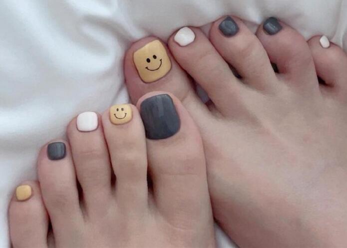 這組夏天美甲，快來和廣西美甲培訓(xùn)學(xué)校學(xué)起來