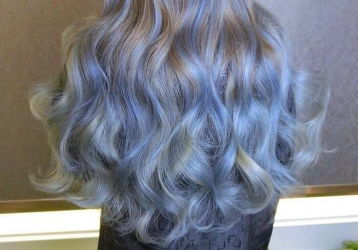 燙發(fā)后的護理技巧，南寧美發(fā)學校傾囊相授