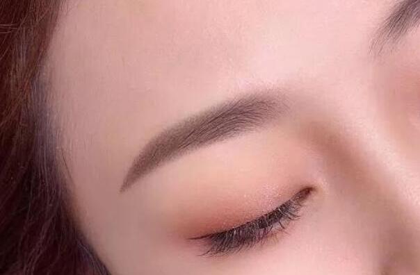 條眉為什么不上色？廣西正規(guī)紋繡培訓幫你解答