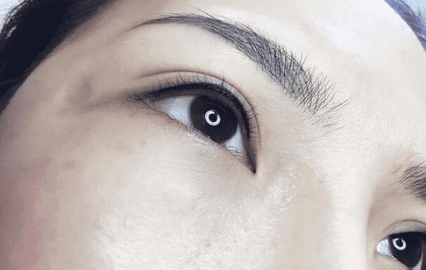 如何紋出適合自己的美瞳線？廣西紋繡學(xué)校手把手教你