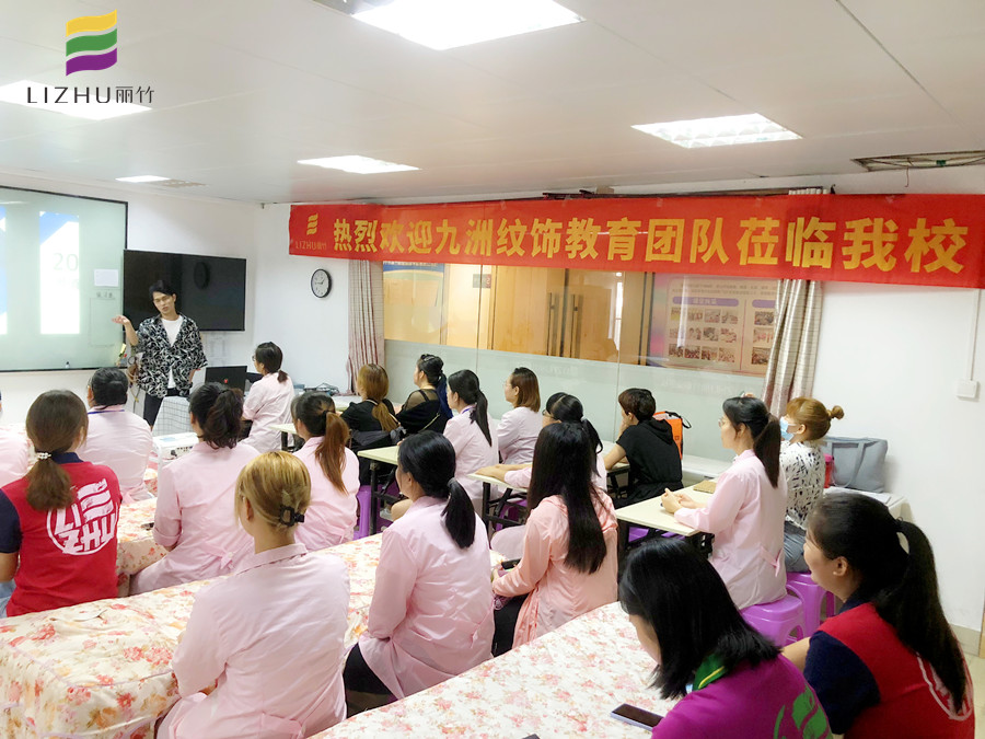 紋繡師的職業(yè)道德？南寧學(xué)紋繡的學(xué)校幫你總結(jié)