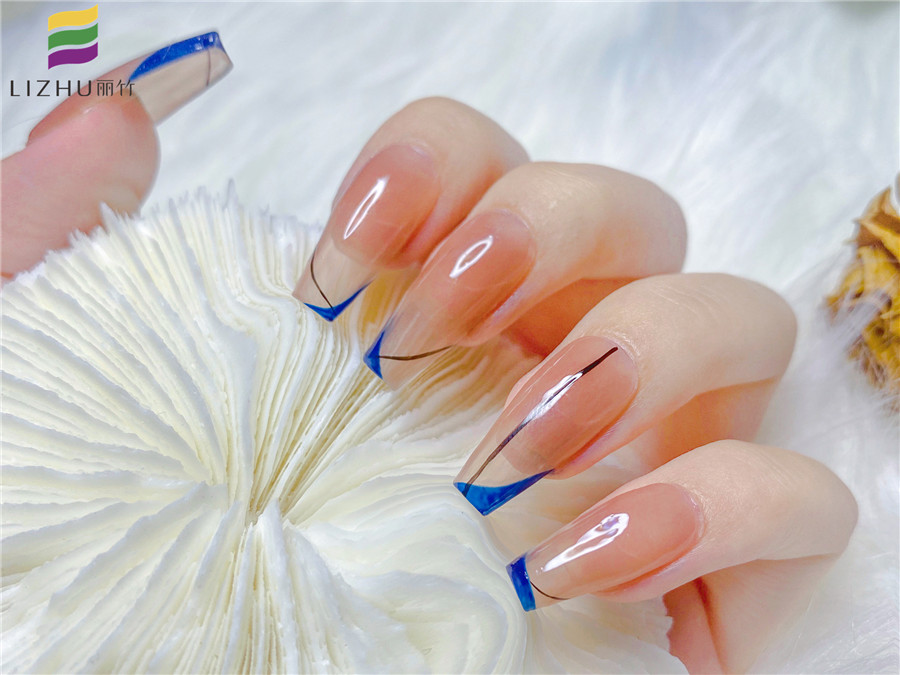 法式線條美甲，告訴你南寧排行前十名美甲學校是哪家