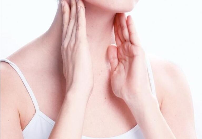 頸部怎么保養(yǎng)？南寧美容培訓(xùn)中心給你教程