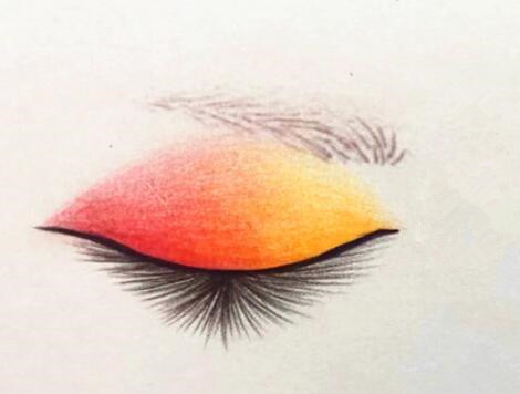 正確的眼影畫法，廣西教彩妝的機(jī)構(gòu)在演示手法