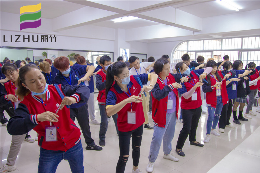 回顧  | 廣西美發(fā)培訓(xùn)學(xué)校的學(xué)習(xí)情況