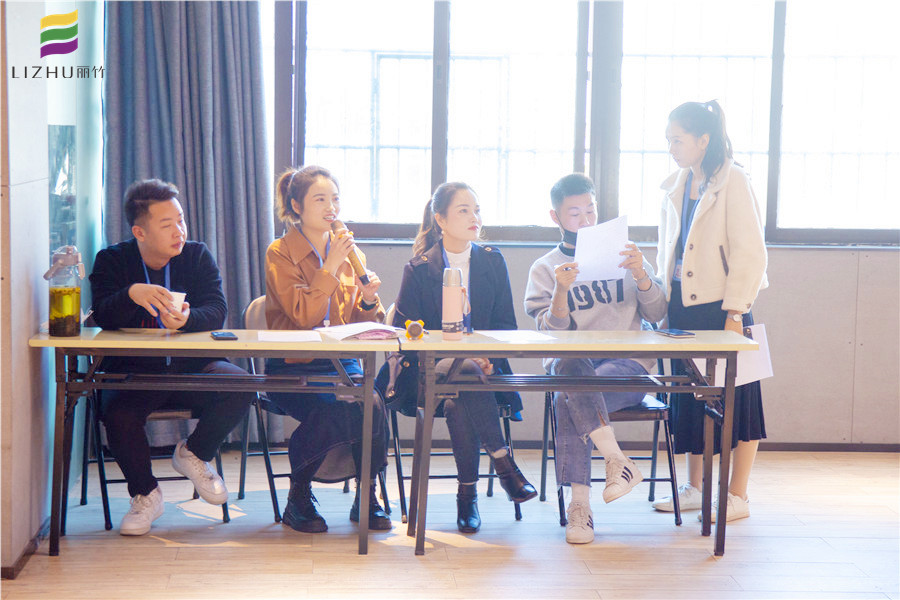 麗竹學(xué)校校園文化藝術(shù)節(jié)進行節(jié)目海選