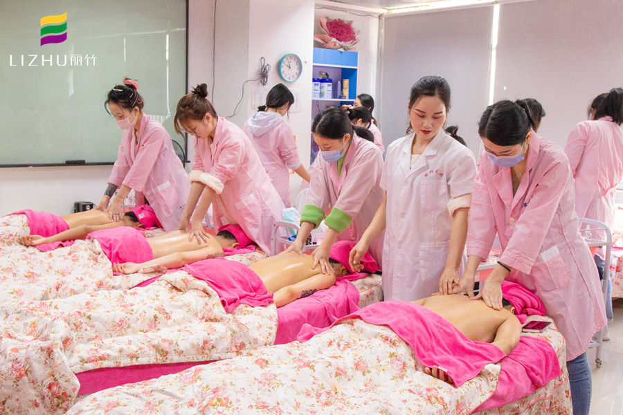 學(xué)肩部按摩注意事項(xiàng)，知道南寧哪里可以學(xué)肩頸按摩