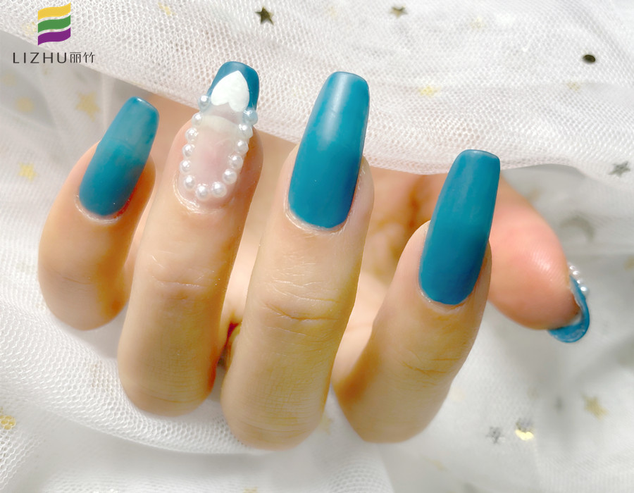 藍色珍珠美甲 | 南寧美甲學(xué)校怎么招生