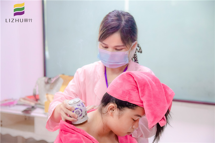 艾灸次數(shù)越多越好嗎？快聽南寧中醫(yī)美容培訓(xùn)班老師怎么說