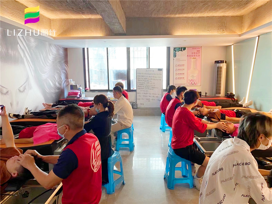 做頭療的好處，快來(lái)廣西頭療養(yǎng)發(fā)培訓(xùn)班學(xué)習(xí)