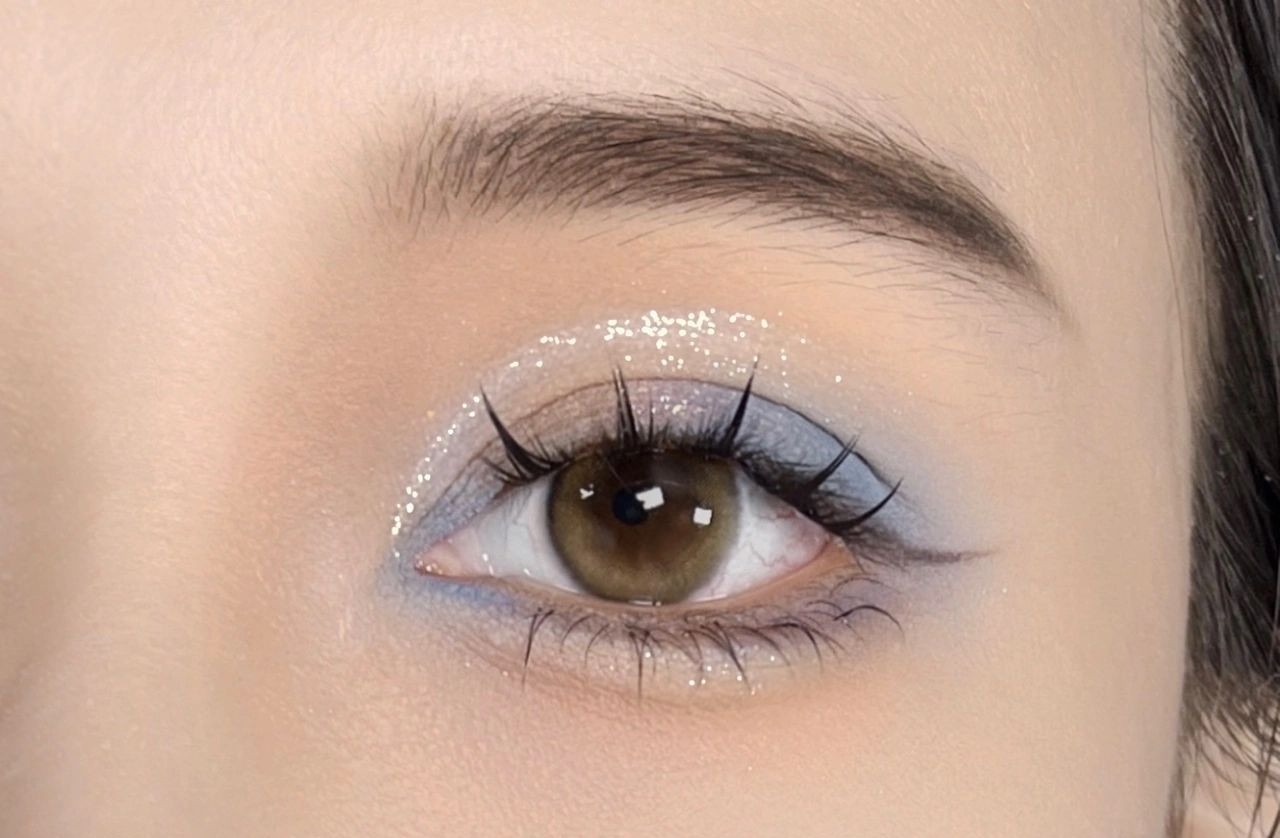 芝士海鹽夏日眼妝教程，告訴你南寧彩妝學(xué)校哪家時(shí)尚