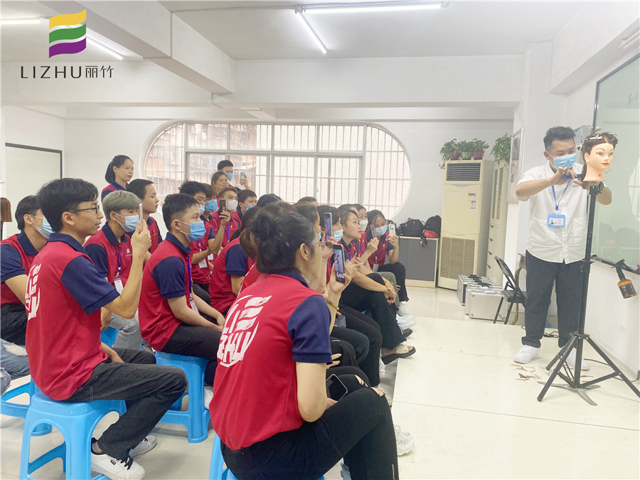 斜前和斜后發(fā)型分區(qū)線知識(shí)，南寧剪發(fā)學(xué)校分享