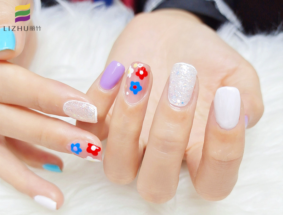 美甲掉漆怎么辦呢?南寧美甲師培訓(xùn)學(xué)校教你解決