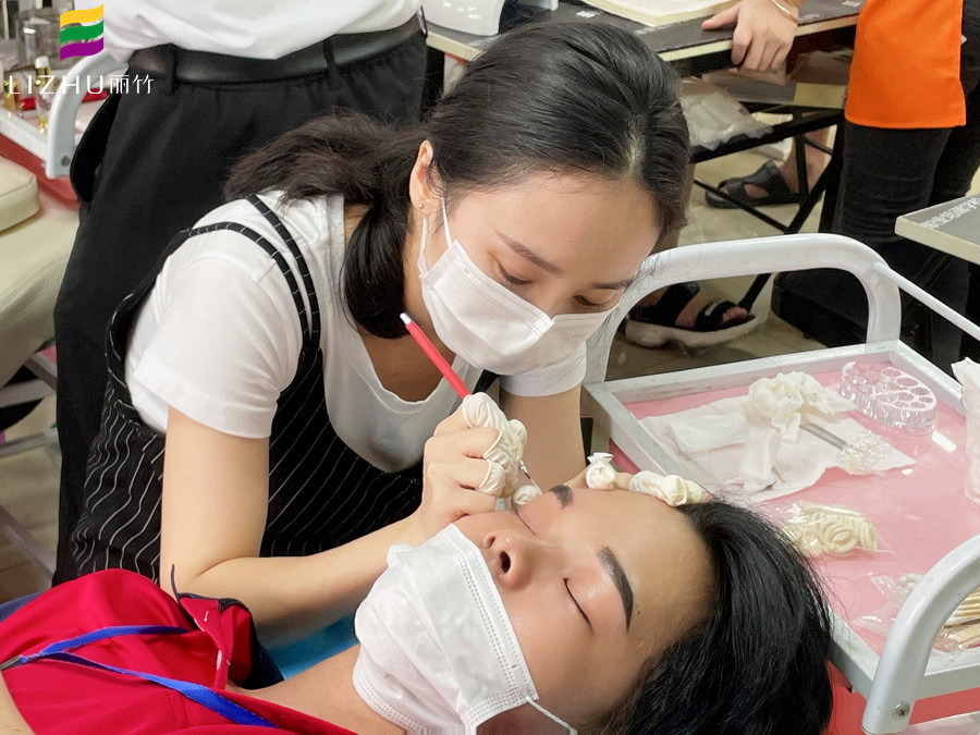 紋繡常見問題及解決辦法，廣西紋繡眉眼唇培訓(xùn)分享