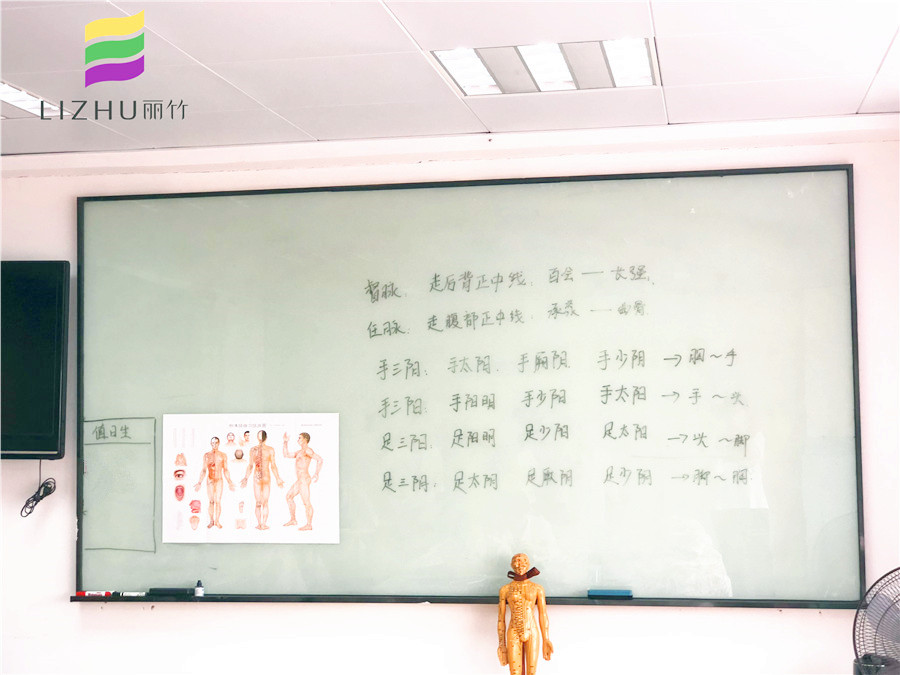 南寧哪里可以學美容？美容師培訓(xùn)要學什么?