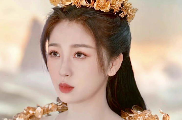 息山神女的眼妝教程，真的又仙又御