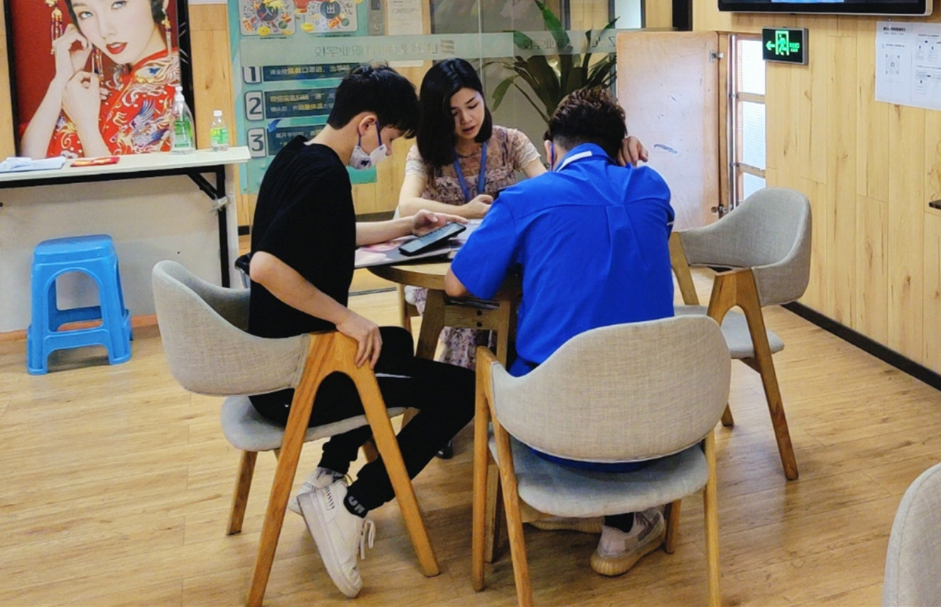 讓忙碌來(lái)得更猛烈些！想學(xué)美業(yè)抓緊時(shí)間啦