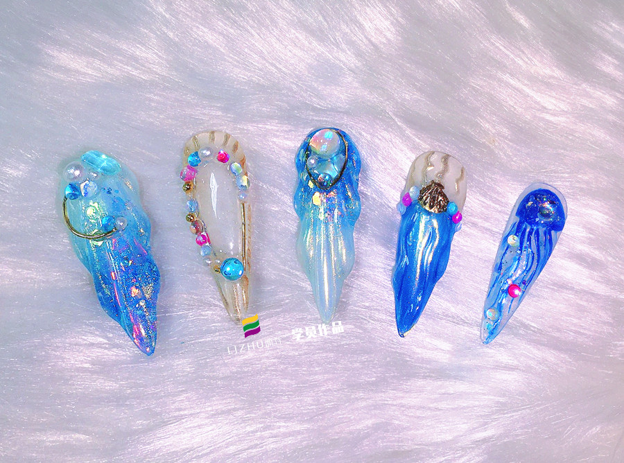 美人魚美甲、泡泡美甲、玫瑰雕花美甲 |  南寧美甲短期培訓(xùn)班作品