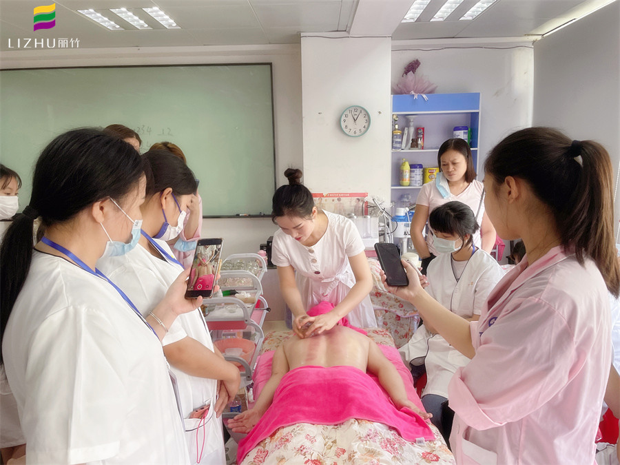 各季節(jié)拔火罐要注意事項，廣西中醫(yī)拔罐培訓班