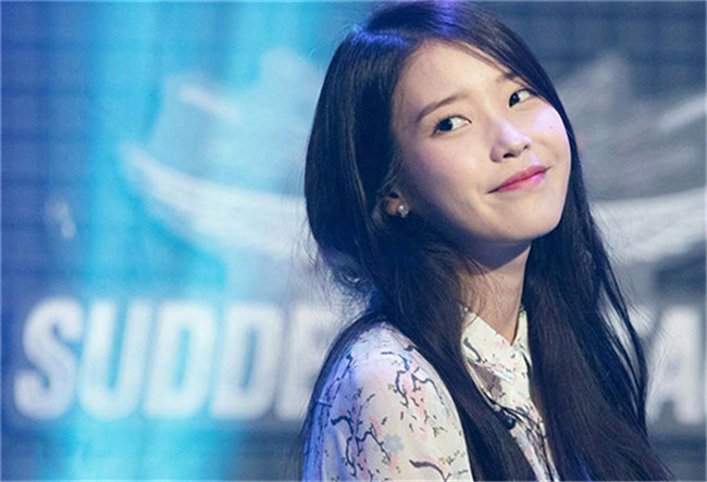 南寧化妝機(jī)構(gòu)明星仿妝，讓你秒變“國(guó)民妹妹”