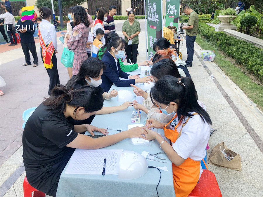 南寧美甲公益活動外出實踐，收獲好評