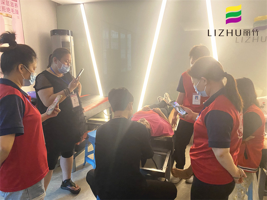 美發(fā)洗護(hù)課程:洗頭時(shí)如何控制洗發(fā)水用量？