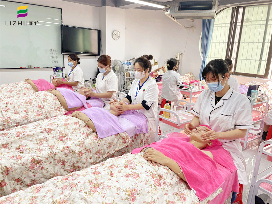 面部提升怎么做？廣西美容護(hù)膚學(xué)校告訴你