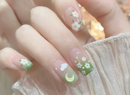 可愛甜心美甲，廣西美甲網(wǎng)紅造型班推薦