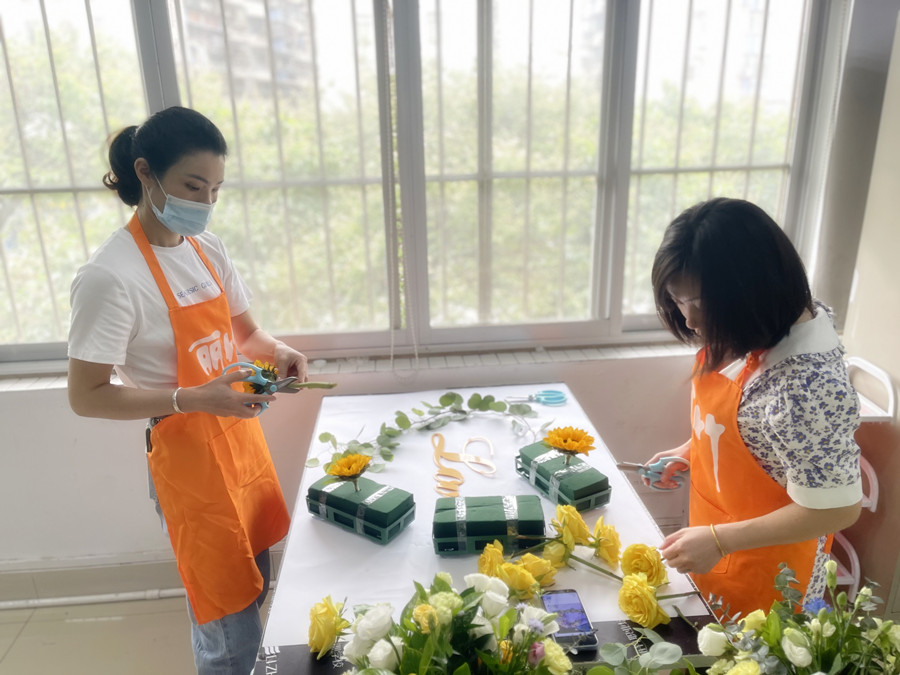 韓式花束設(shè)計(jì)風(fēng)格，南寧網(wǎng)紅花藝培訓(xùn)班講解