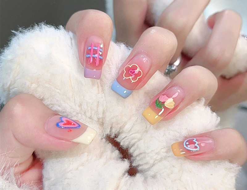 夏日氣質(zhì)少女美甲，南寧美甲培訓(xùn)