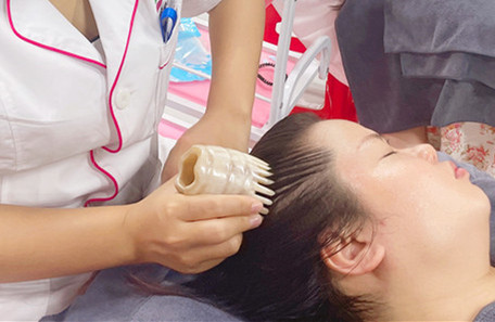 南寧養(yǎng)發(fā)頭療培訓(xùn)：梳頭為什么要選牛角梳？