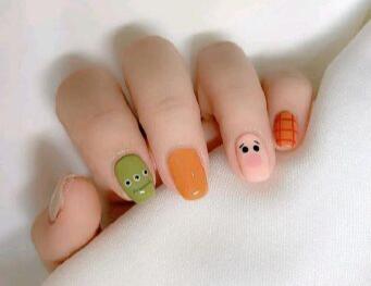 可愛(ài)繪畫美甲，南寧美甲培訓(xùn)中心美甲分享