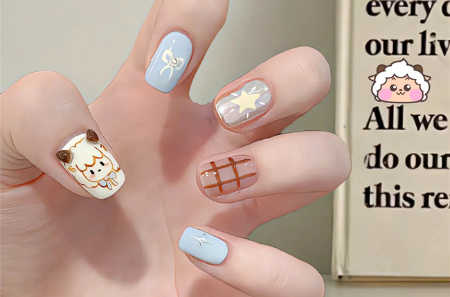 精致手繪美甲，美甲款式圖片2023