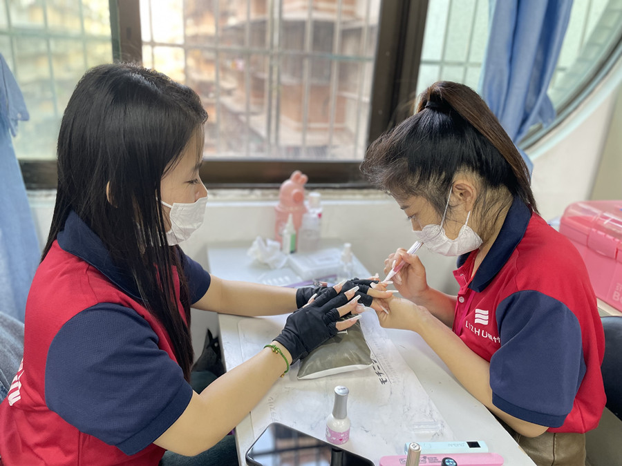 如何洗掉指甲油的辦法，廣西美甲進(jìn)修課程