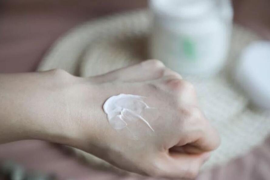 身體乳使用誤區(qū)，南寧美容美體護(hù)膚學(xué)校分享