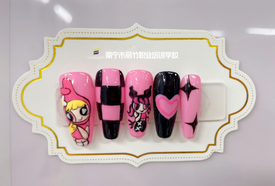 美甲的甲面不亮怎么辦？廣西美甲學習中心
