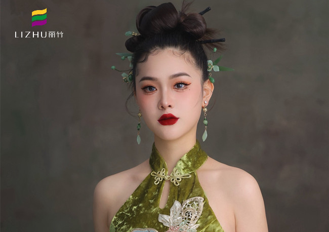 新中式造型，廣西學化妝形象（麗竹化妝培訓）作品