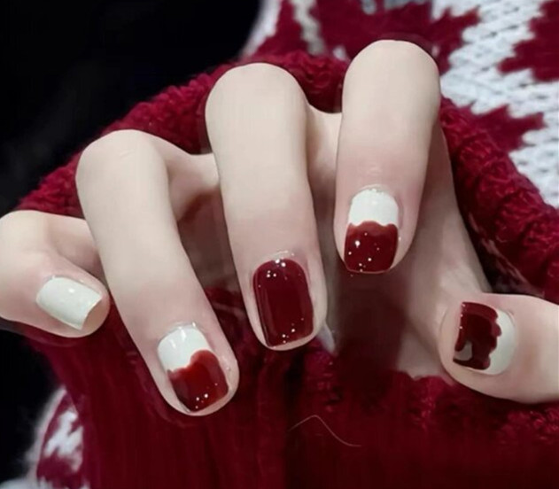 新年紅色美甲，南寧美甲款式造型學(xué)校