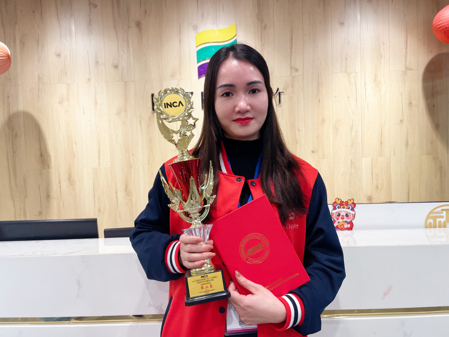 青花瓷美甲 | 南寧美甲職校學員作品