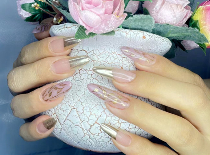 國風(fēng)金竹美甲 ，南寧美甲師職校分享教程