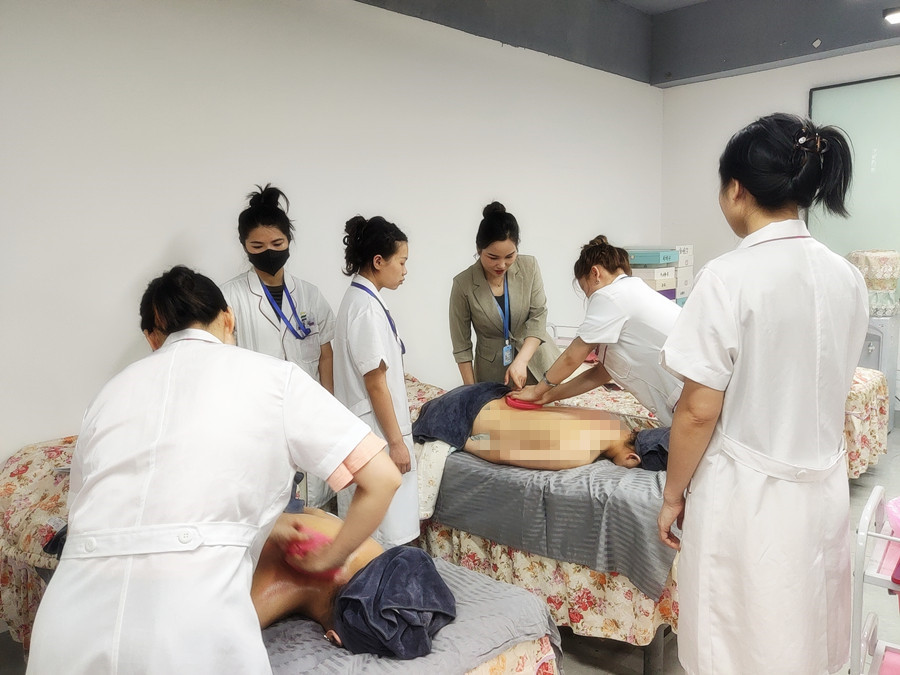 背部經(jīng)絡(luò)刷的作用，南寧學美容美體專業(yè)