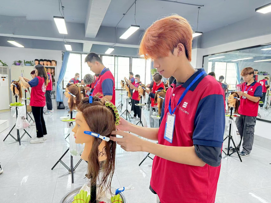 標(biāo)準(zhǔn)杠操作技巧 | 南寧學(xué)燙染哪里學(xué)費(fèi)便宜？