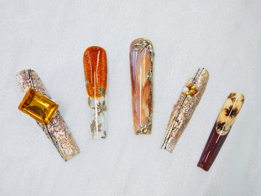 廣西美甲訓練：秋冬沙礫暈染美甲