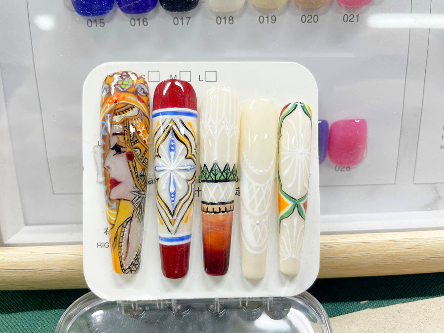 波西米亞美甲，南寧美甲進修學院學員作品